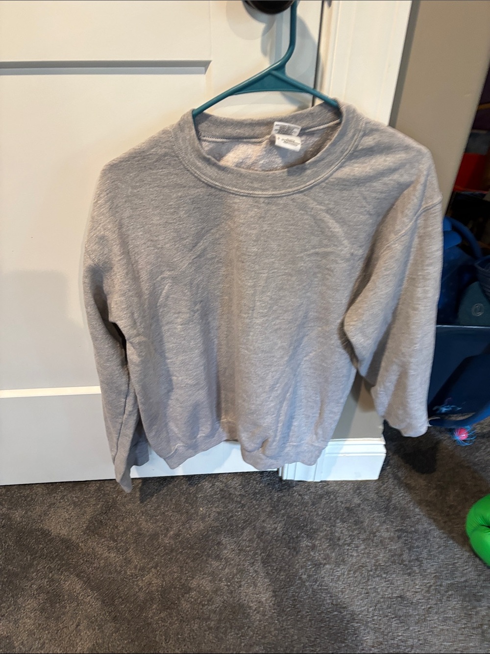 Gildan Light Gray Heavy Blend Sweatshirt